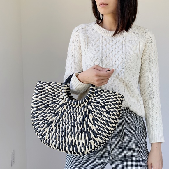 MYKONOS Woven Retro Straw Bag - Picture 4 of 4